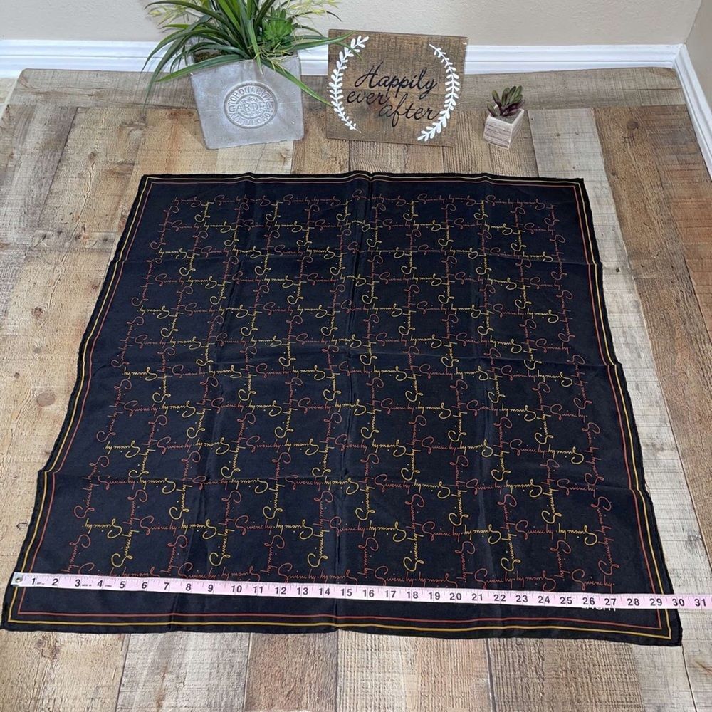 Vintage Givenchy Signature Silk Scarve in
Black - Picture 6 of 6
